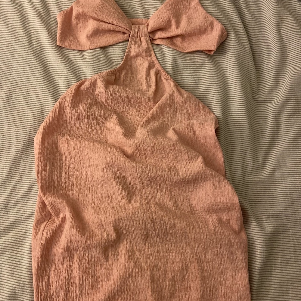 Cutout solid split hem dress